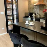 Apartment 7 Kamienic 29 Lok 2b Vis A Vis Jasnej Gory
