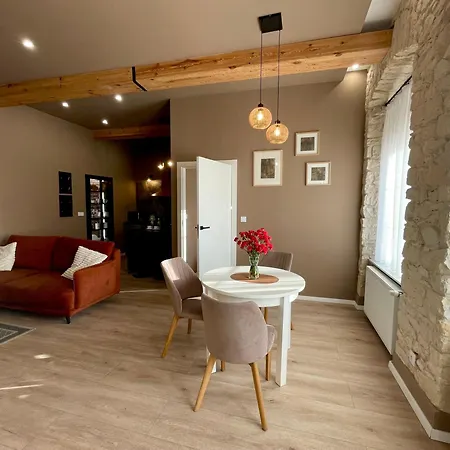 Apartmán 7 Kamienic 29 Lok 2b Vis A Vis Jasnej Gory Čenstochová