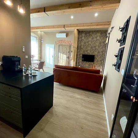 7 Kamienic 29 Lok 2b Vis A Vis Jasnej Gory Apartment Częstochowa