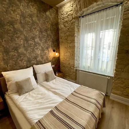 7 Kamienic 29 Lok 2b Vis A Vis Jasnej Góry Apartament *