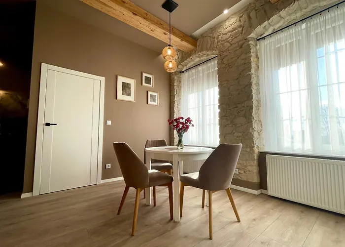 Apartmán 7 Kamienic 29 Lok 2b Vis A Vis Jasnej Gory